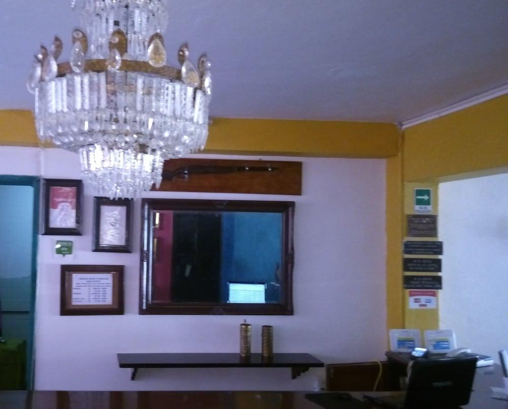 Hotel Mary Carmen Косумел Екстериор снимка