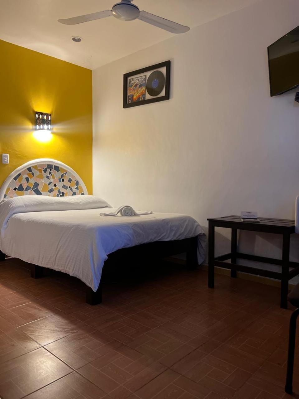 Hotel Mary Carmen Косумел Екстериор снимка
