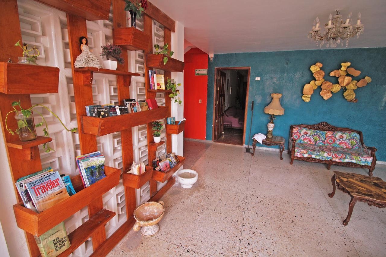 Hotel Mary Carmen Косумел Екстериор снимка